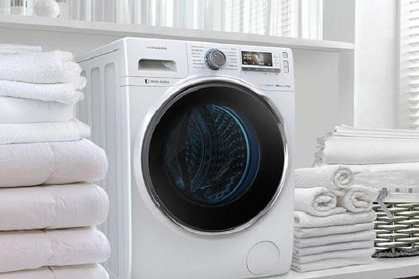 Hướng dẫn cách giặt áo phao lông vũ bằng máy giặt tại nhà đúng cách